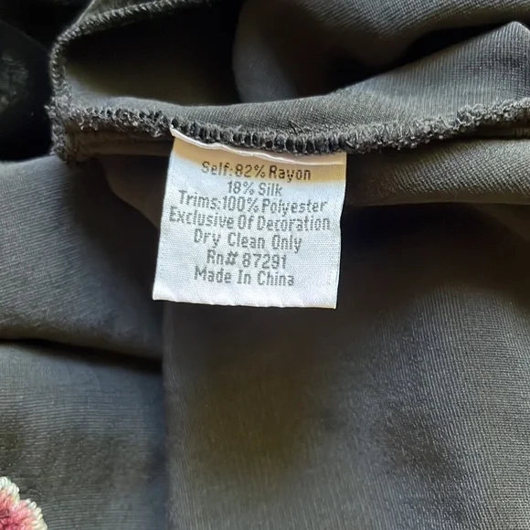 Women’s Johnny Was Embroidered Velvet Top, black oversized XS - Picture 5 of 5